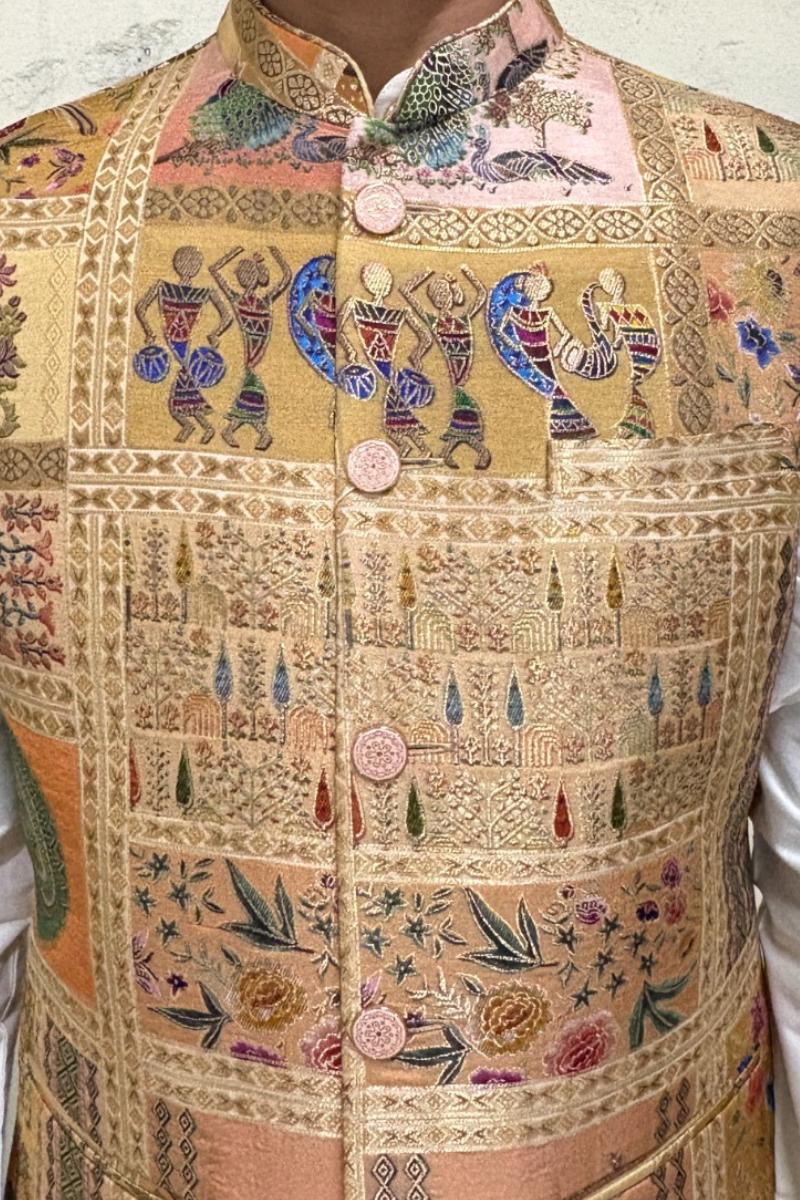 Gold colour printed bundi