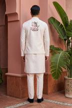 White kurta set with minimal embroidered bundi