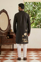 Black colour kurta top with sleeves with lotus and hummingbird