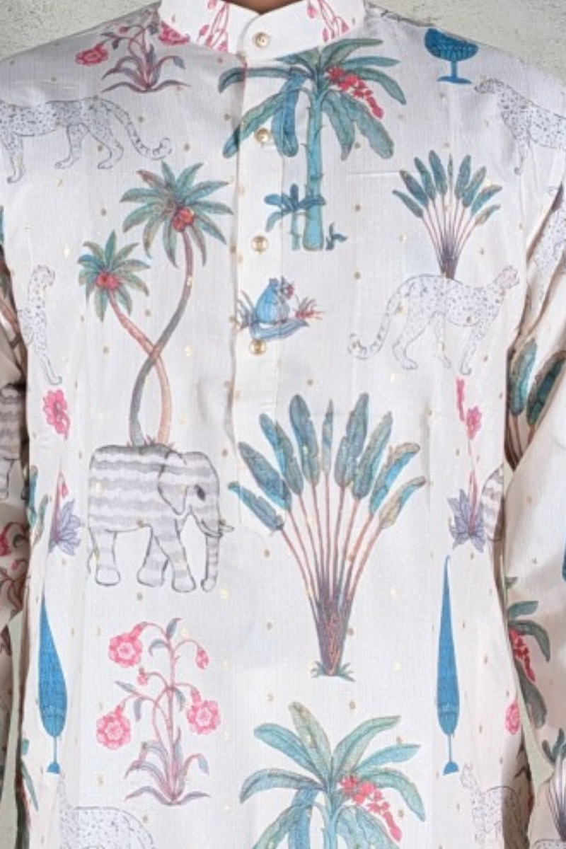 Printed cotton kurta with a band collar and a jungle-themed print
