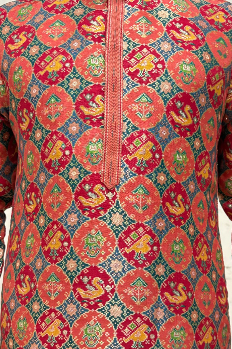 Imperial Amber Printed Kurta set with a traditional motif pattern with collar and neck lace