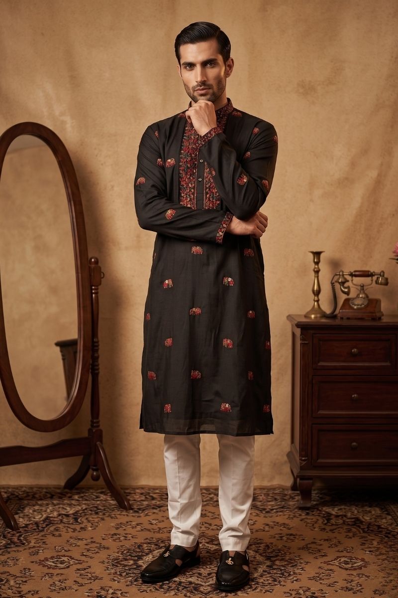 Black kurta top with thread work and elephant design and pant