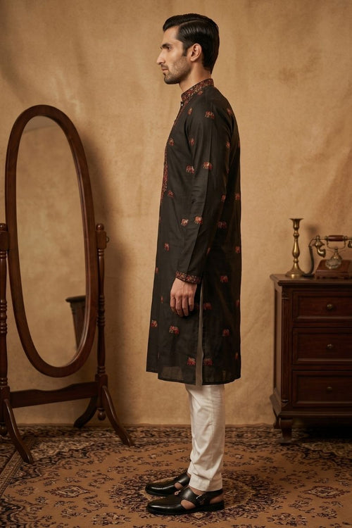 Black kurta top with thread work and elephant design and pant