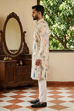 Printed cotton kurta with a band collar and a jungle-themed print