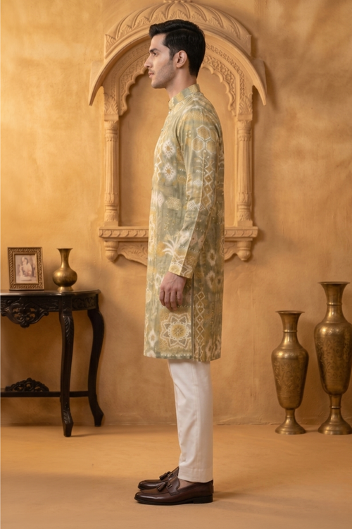 Grey satin kurta setwith embroidery