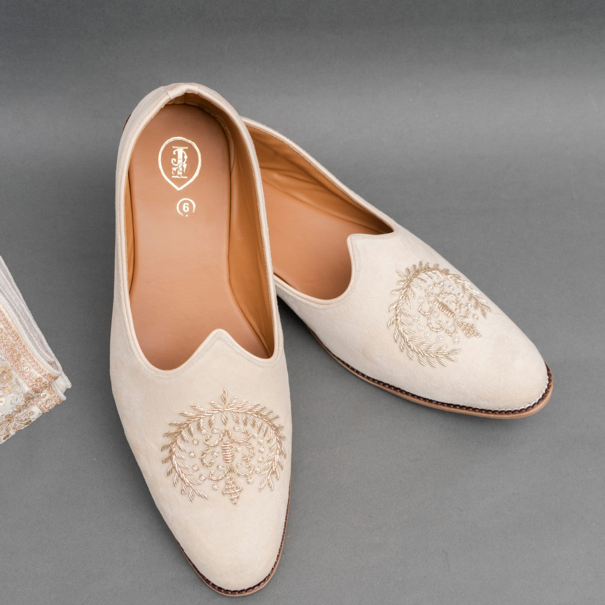 Off white mojdi with golden machine work – - Main Image