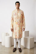 White colour kurta with allover floral printed design