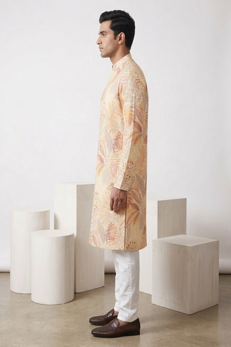 White colour kurta with allover floral printed design