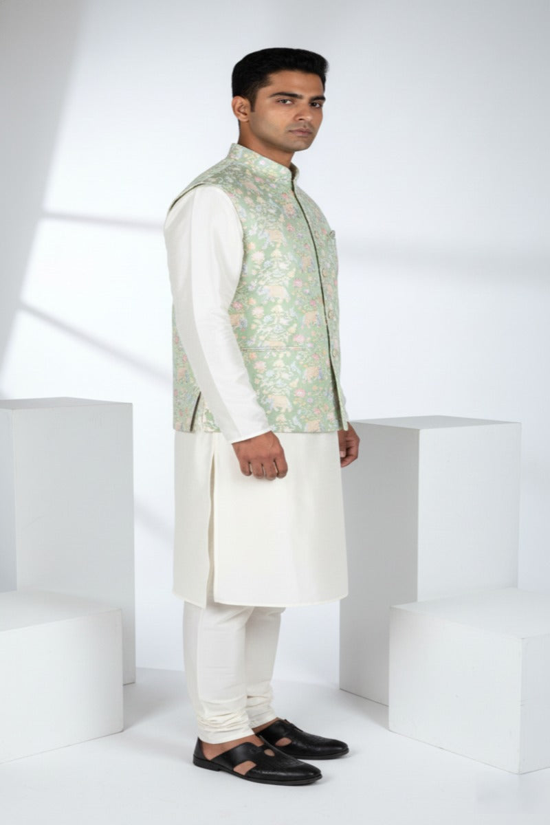 Cotton printed half sleeves bundi with elephant and palm tree pattern