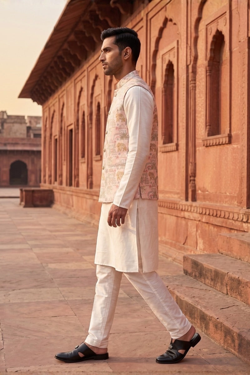 Pink colour half sleeves bundi with allover printed motifs