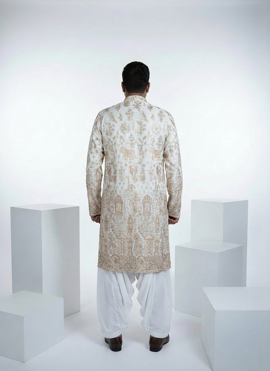 White kurta top with thread work and embroidery