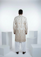 White kurta top with thread work and embroidery