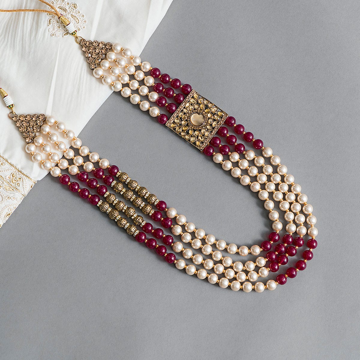 Maroon brooch clearance