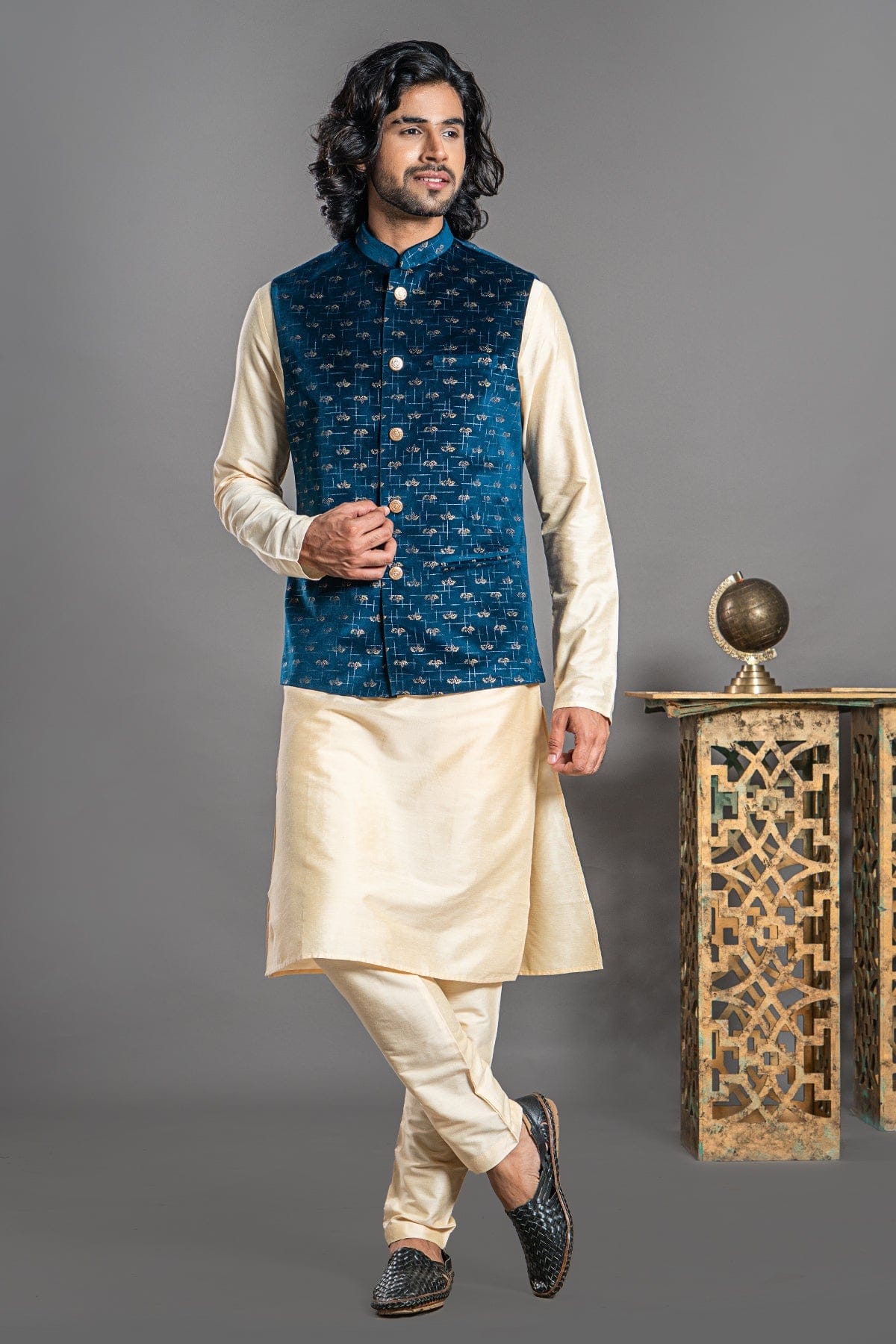Peacock best sale blue jacket